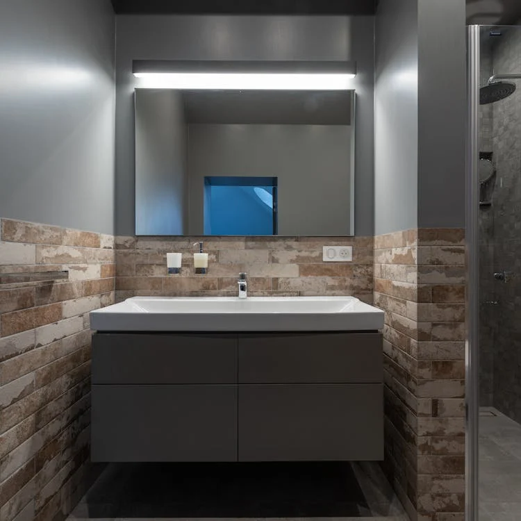 pexels-photo-8143714